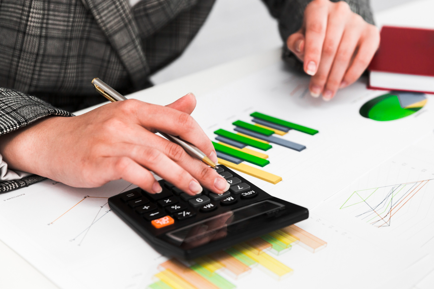 Effortless Accounting: The Best Way To Do Bookkeeping For Small Business